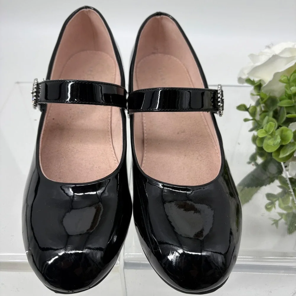 Kelly & Katie Bethany Mary Jane Rhinestone Embellished Patent Pump Black 6 Youth